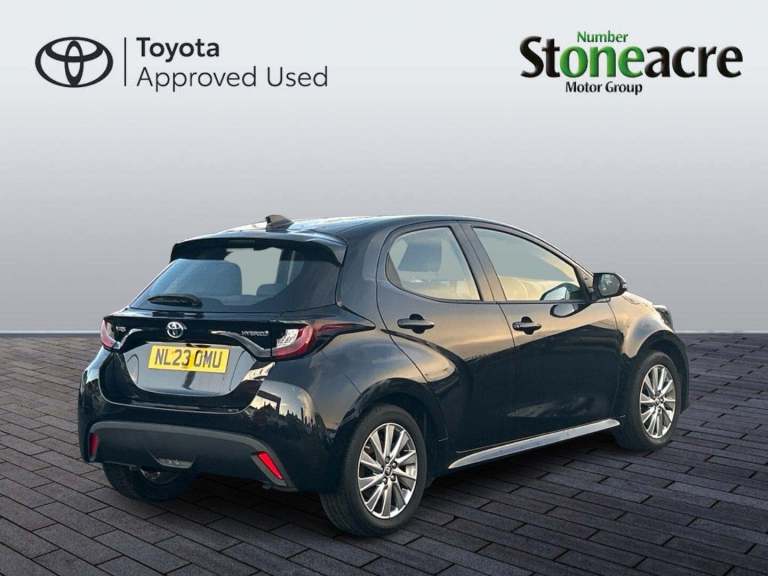 2023 Toyota Yaris 1.5 VVT-h Icon Hatchback 5dr Petrol Hybrid E-CVT Euro 6 (s/s) (116 ps) HATCHBAC...