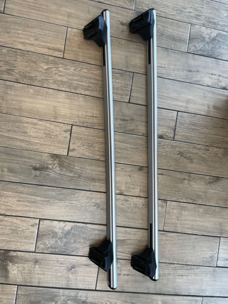 Halfords Advanced Aero Roof Bar System