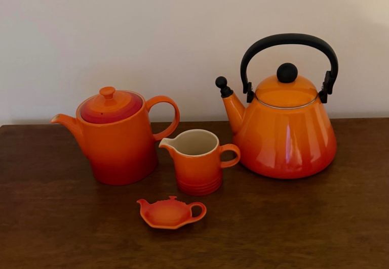 Le Creuset Volcanic Orange Teapot, Kettle & Cream Jug Set