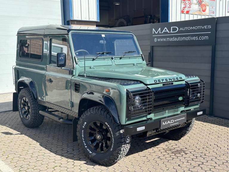 2003 Land Rover Defender Hard Top Td5 PICK UP Diesel Manual