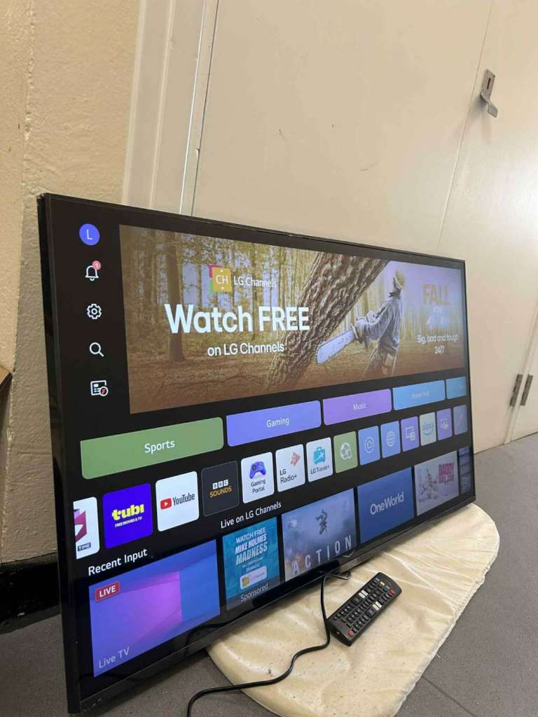 50"LG 4K ULTRA HD SMART WIFI LED TV PERFECT WORKING 160£