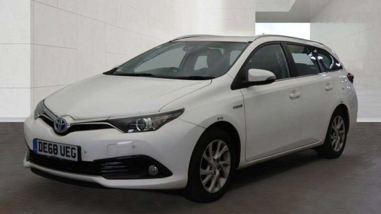 2018 Toyota Auris 1.8 VVT-h Icon Tech Touring Sports 5dr Petrol Hybrid CVT Euro 6 (s/s) (136  EST...