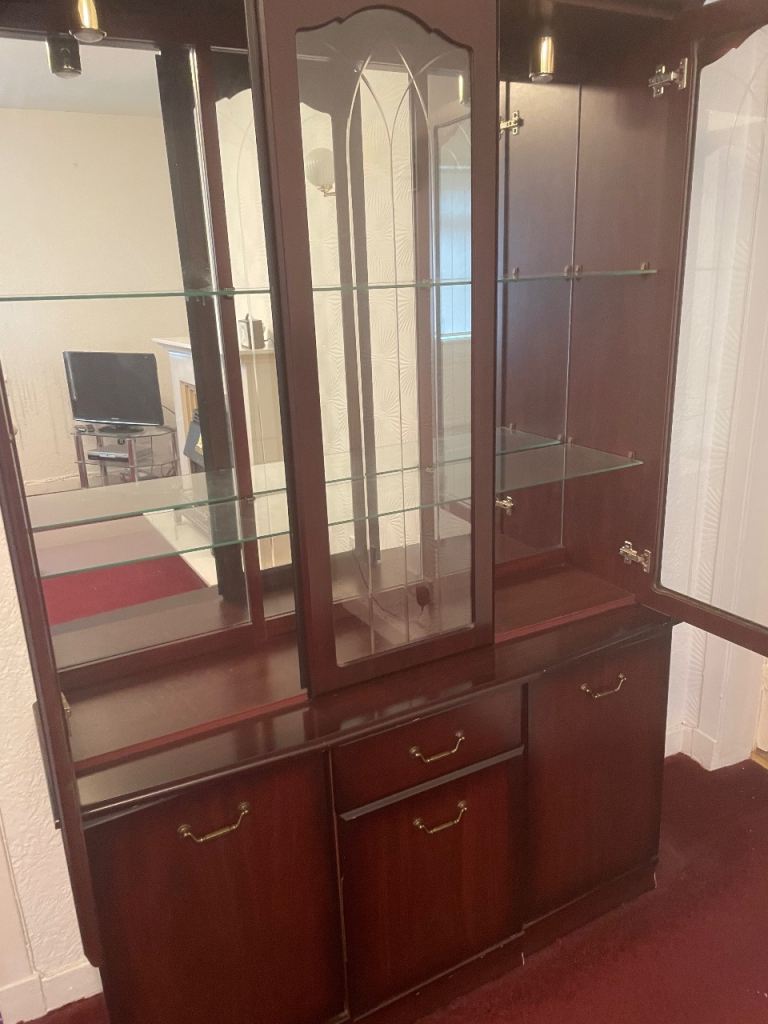 Dining display cabinet FREE
