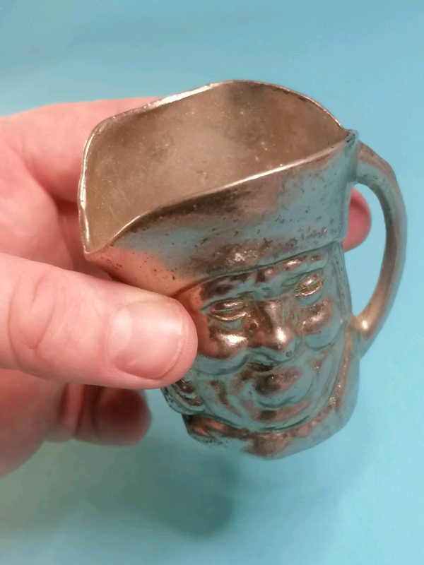  Vintage ashtray 3inch height. 