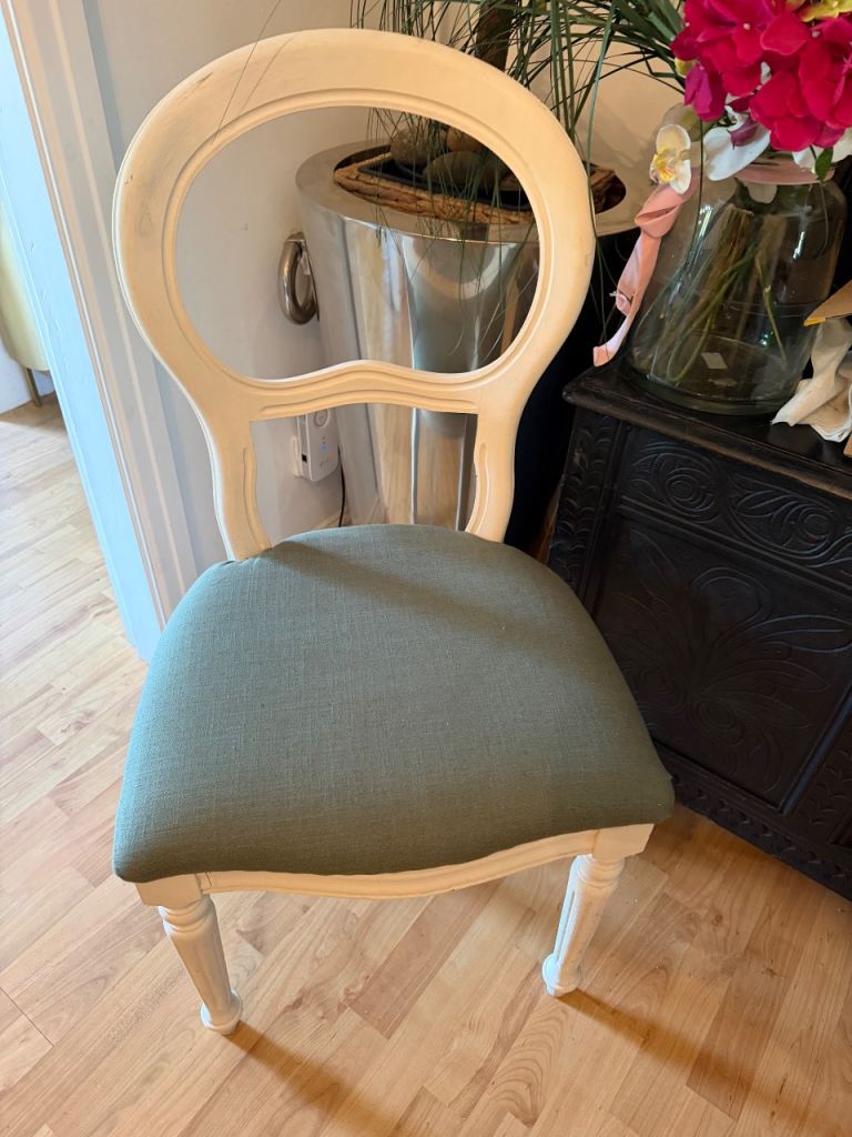 Cream Wooden Chair with Green Fabric Seat – Good Condition