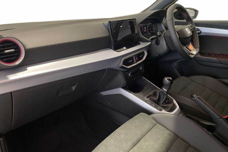 2025 SEAT Arona 1.0 TSI 115 FR Sport 5dr SUV Petrol Manual