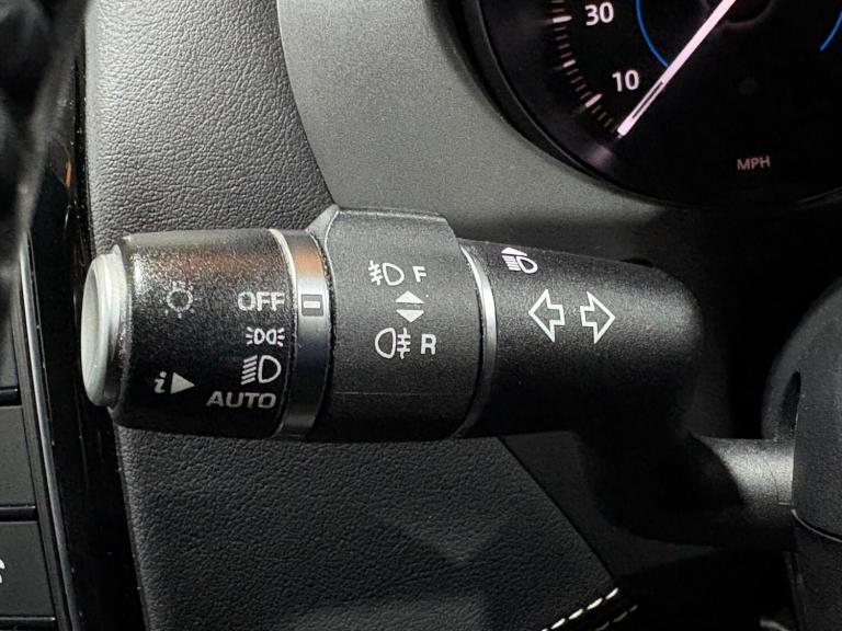 2017 Jaguar F-Pace 2.0 D180 R-Sport AWD Euro 6 (s/s) 5dr ESTATE Diesel Manual