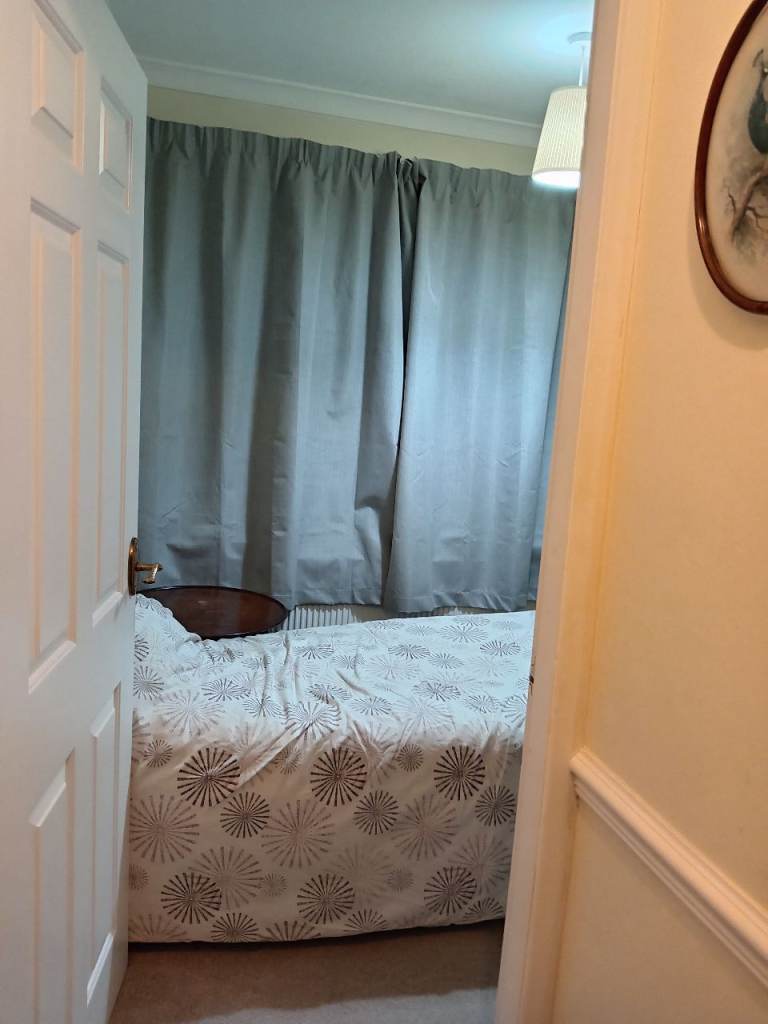 Room £450 mth