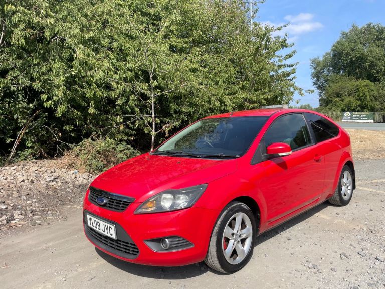 FORD FOCUS 1.6 ZETEC 08 REG RED 3 DOOR MOT JANUARY 17TH 2027 LOW INSURANCE 40+MPG