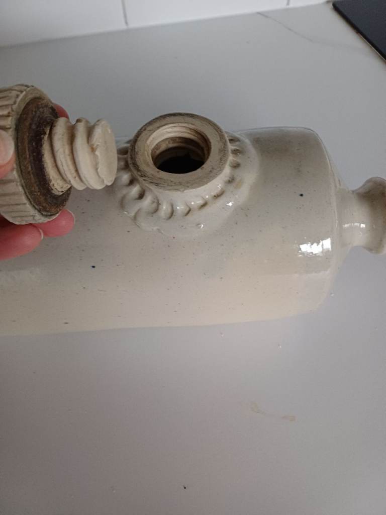 Ceramic vintage bed warmer