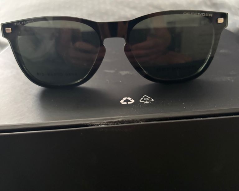 Land Rover Defender Polarised Sunglasses - Brand NEW, Dark Brown