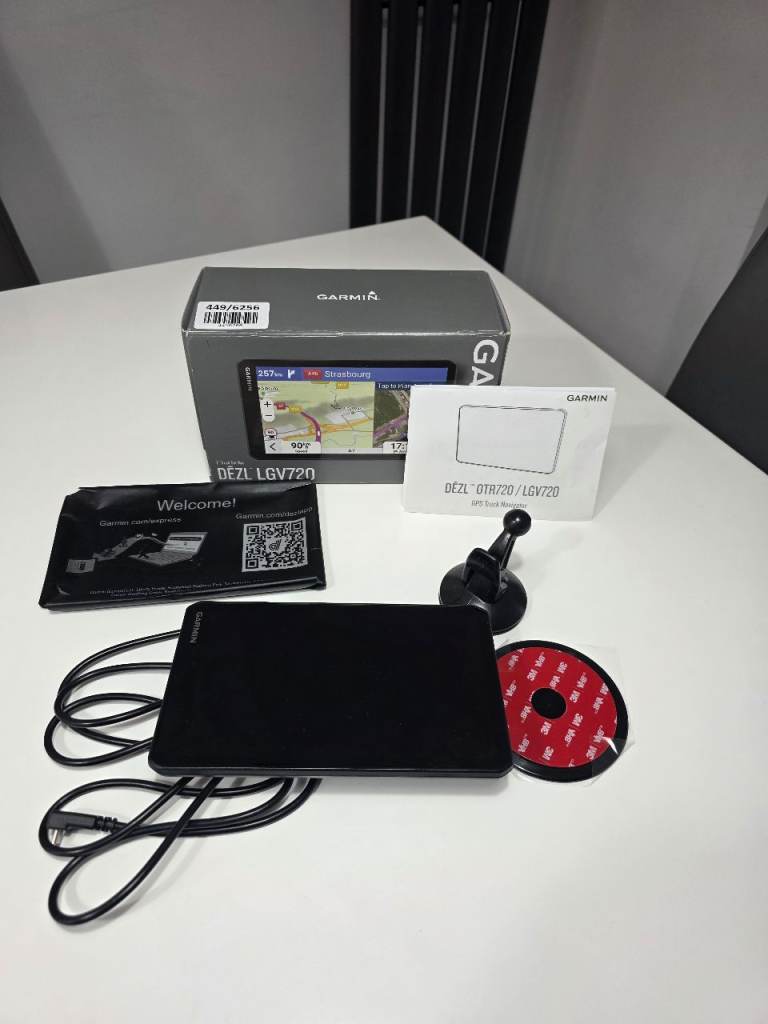 Garmin LGV720 Sat Nav – As Good As New