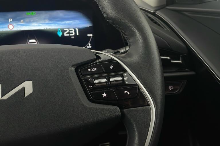  Kia Niro Electric 64.8kwh 4 Suv 5dr Electric Auto 201 Bhp Electric