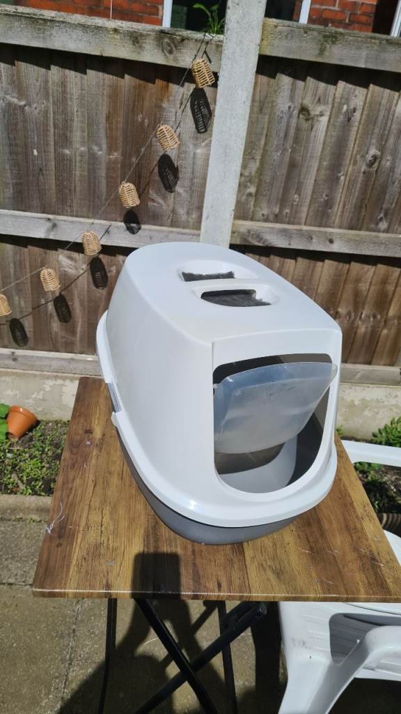 Cat litter tray grey
