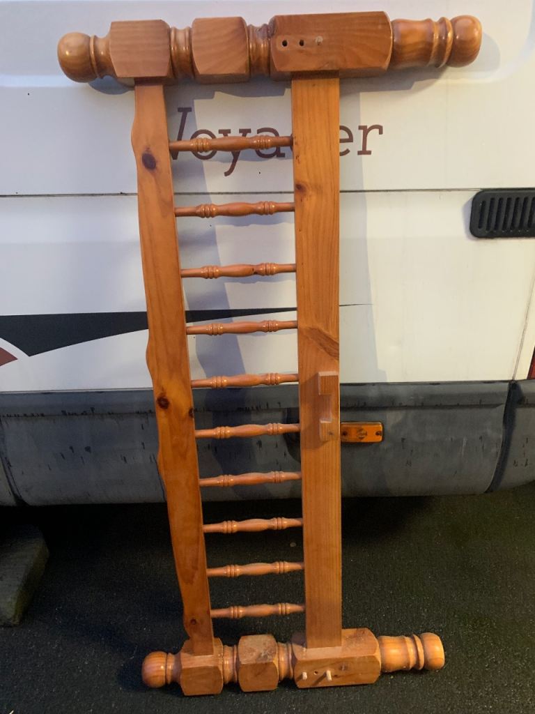 Pine bed ends