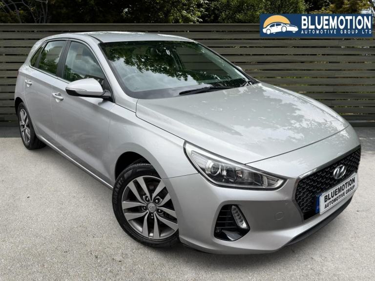 ✿2017/67 Hyundai i30 1.6 CRDi SE Nav, 5dr, Silver ✿FULL SERVICE HISTORY✿