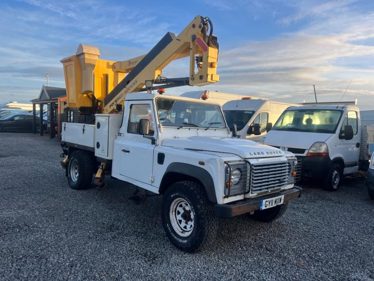 LAND ROVER DEFENDER 130 PICKUP 4X4 CHERRY PICKER LIFT PLATFORM