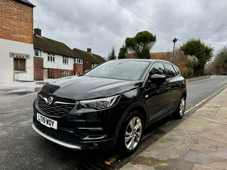 Vauxhall Grandland X, Sports Nav 2019, Automatic, Petrol.