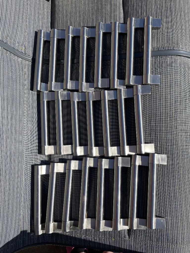 25 Wren kitchen door handles (incl 2 brand new in bags)