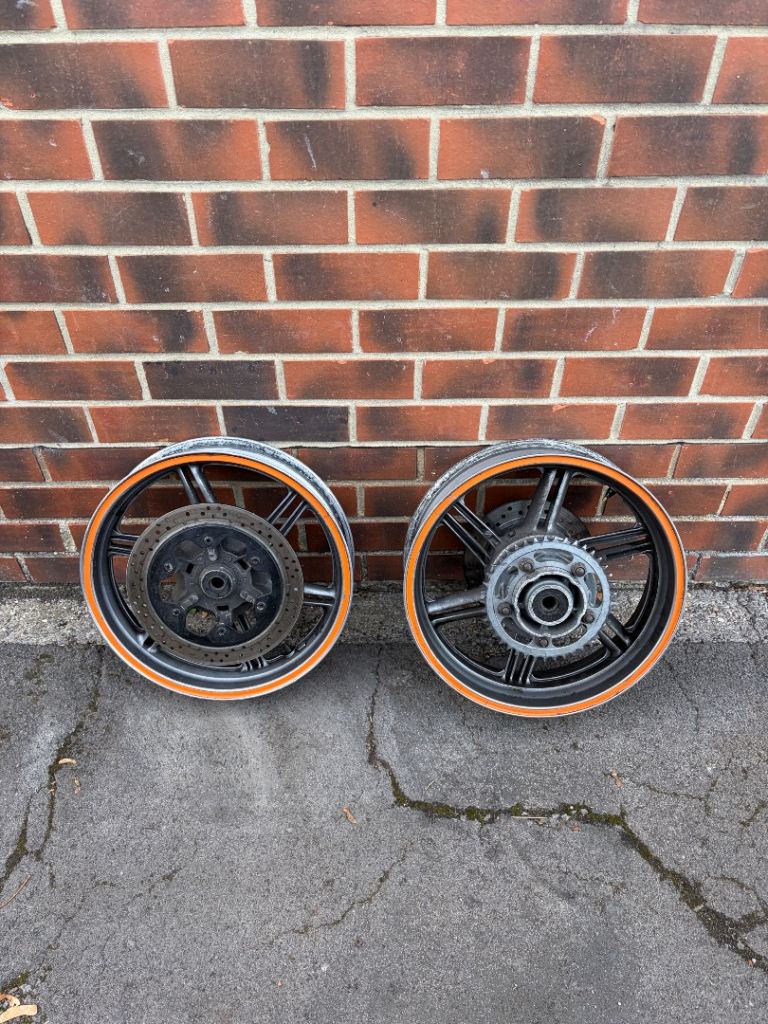 Motorcycle Cb500 front and rear wheels