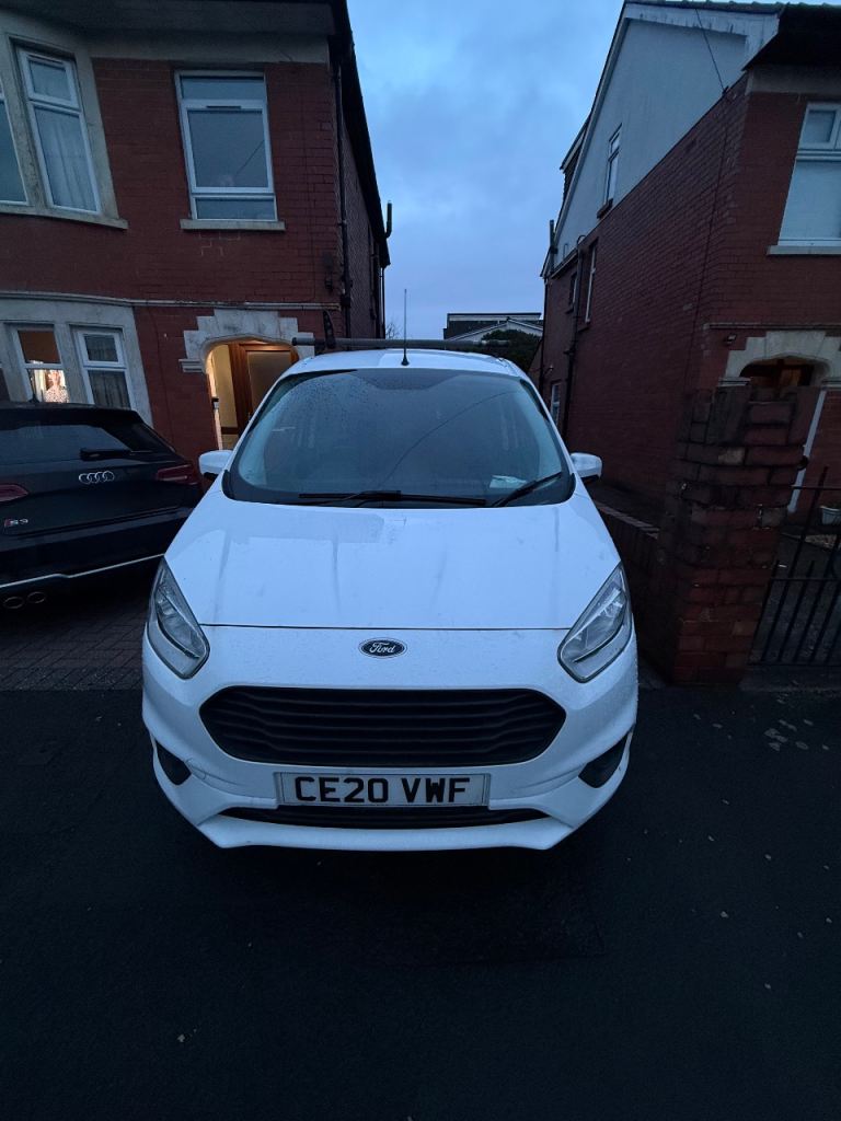 Ford, TRANSIT COURIER, Panel Van, 2020, Manual, 1498 (cc)