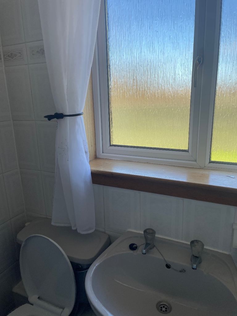 2 bedroom bungalow to rent