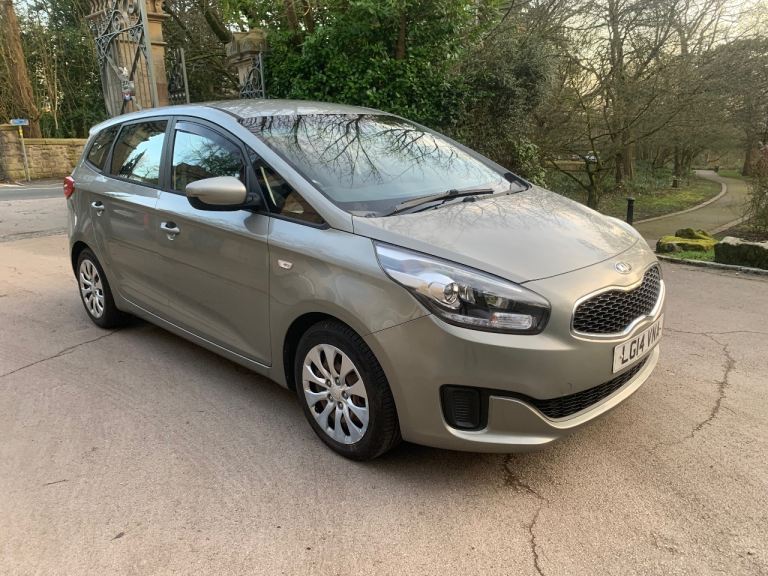 2014 Kia Carens 1.7 crdi , 7 seater  2 owners full service history 