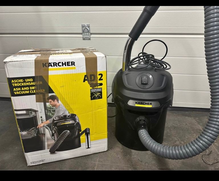 Ash vacuum cleaner 