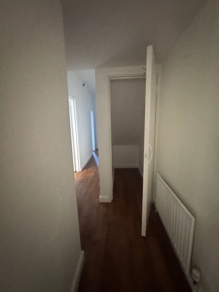 2 bedroom central location company let agreed