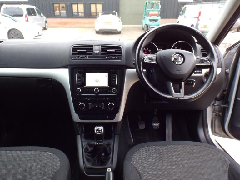  Skoda Yeti 2.0 TDI SE Outdoor 4WD Euro 5 5dr Diesel Manual