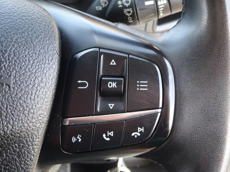 2022 Ford Transit Custom 2.0 320 EcoBlue Trend Crew Van L1 H1 Euro 6 (s/s) 5dr PANEL VAN Diesel M...