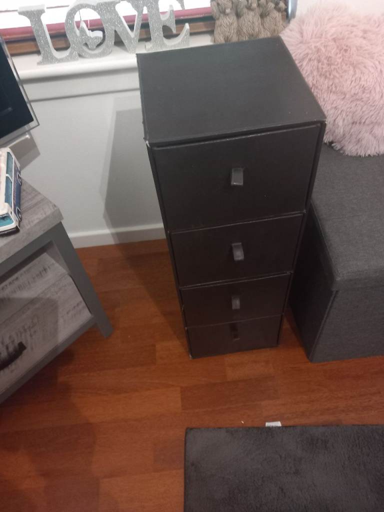 Brown storage box £5
