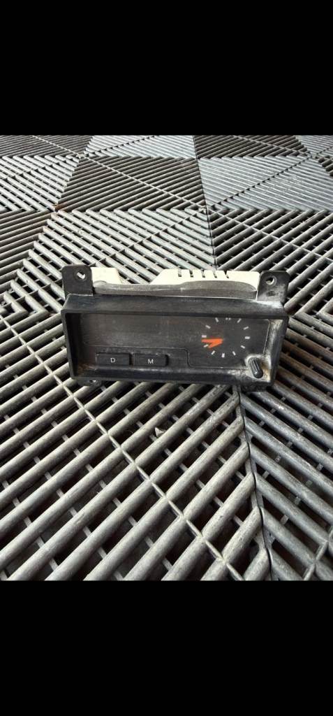 Ford sierra dash trims, clock and surround, door open warning 