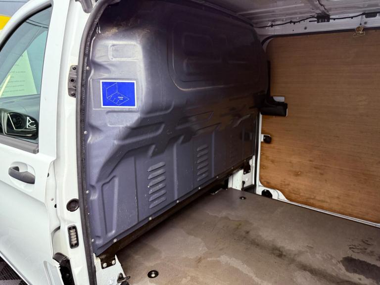 2020 Mercedes-Benz Vito 1.7 114 CDI Progressive FWD L2 Euro 6 (s/s) 5dr (LWB) PANEL VAN Diesel Ma...
