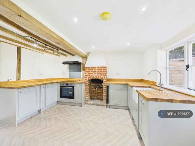 2 bedroom house in Semere Green Lane, Dickleburgh, Diss, IP21 (2 bed) (#3075372)