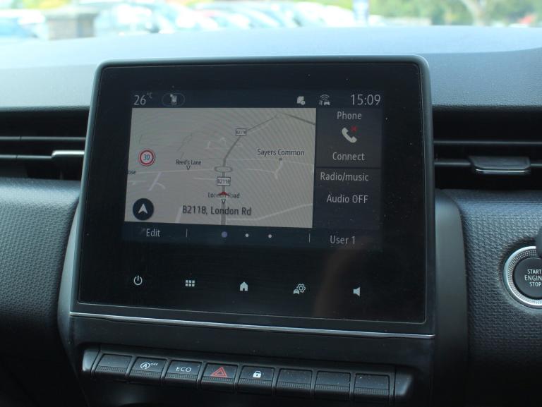 2022 Renault Clio 1.0 TCe Iconic Edition Hatchback 5dr Petrol Manual Euro 6