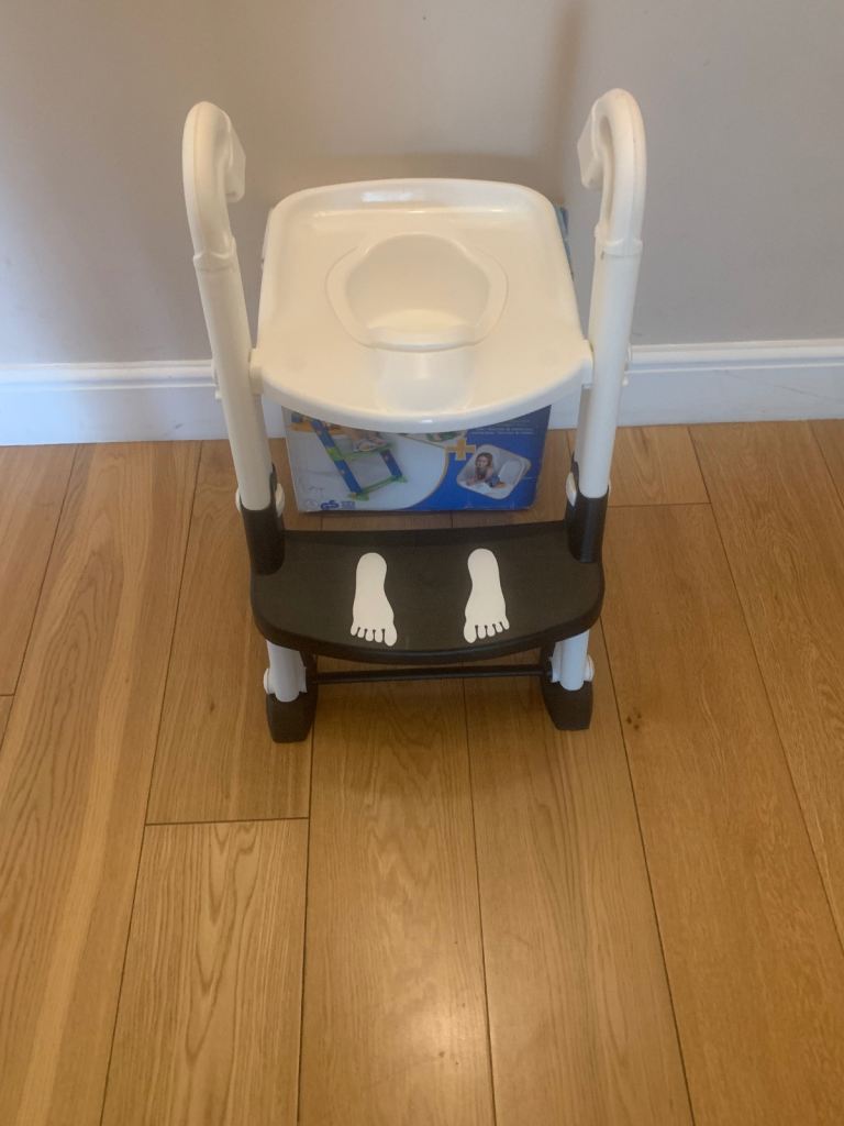 Kids potty and toilet trainer
