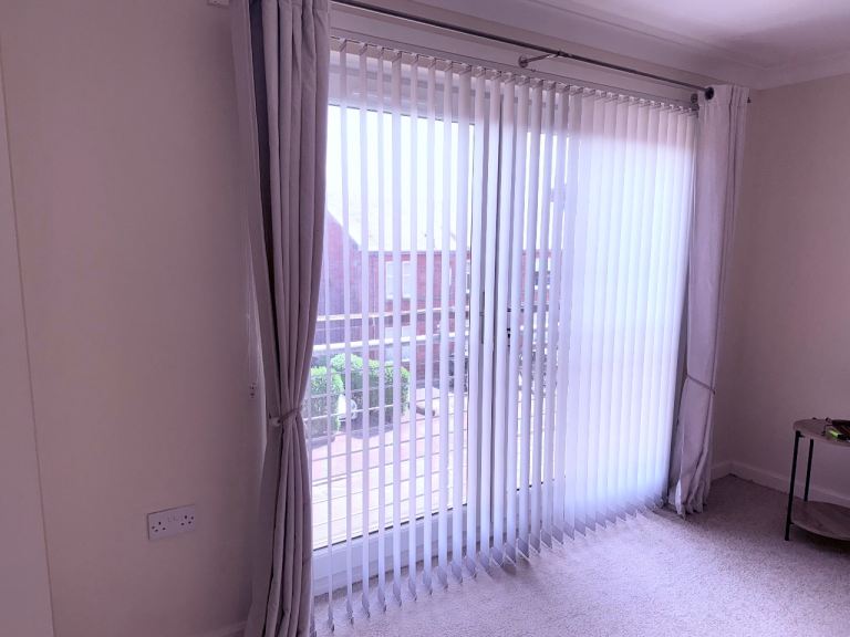 Modern Shades Grey Patio Door Vertical Window Blinks - 3Mnths Old RRP £220