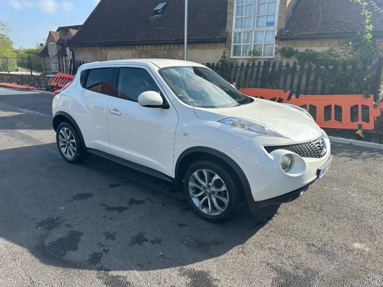 Nissan juke low mileage and 1 previous owner