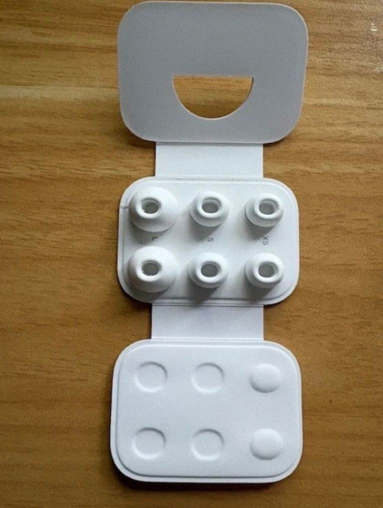 Apple AirPods Pro (2nd Gen) with USB-C – Wireless Noise Cancelling Earbuds W/Apple Warranty