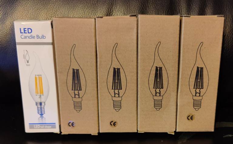 Job-lot of x5 tail-shaped LED Candle bulbs. New & boxed. E14 screw-type, clear glass. Not dimmable.