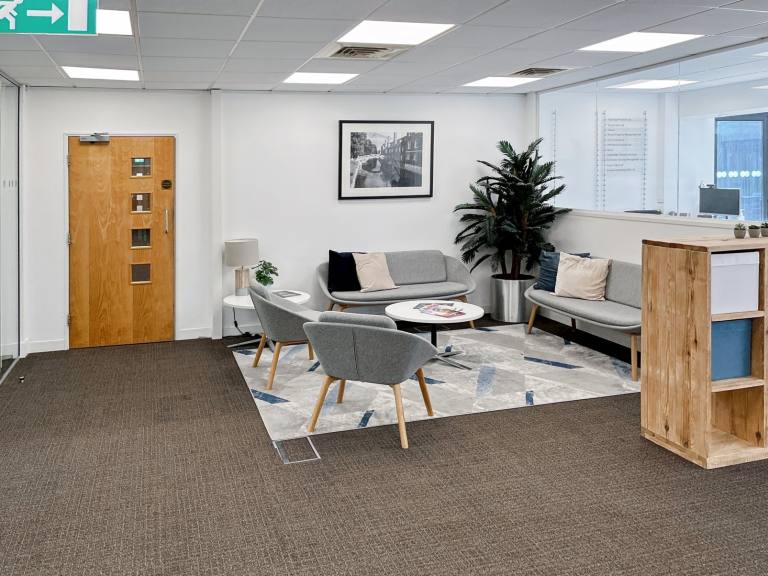 Cambridge - CB24 9AD \ Coworking Membership with Flexible Desk Access