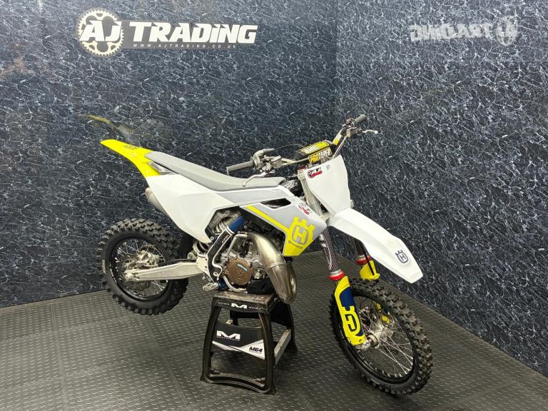 Husqvarna TC 85 2023 (MX / MOTOCROSS / ENDURO ) @ AJ TRADING
