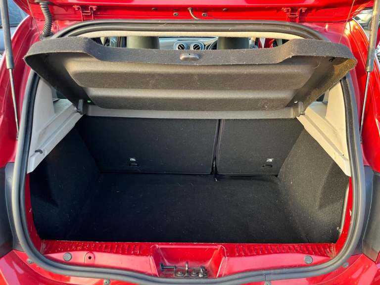 2014 DACIA SANDERO STEPWAY 1.5 Stepway Laureate dCi 90 - DIESEL - PX SWAP