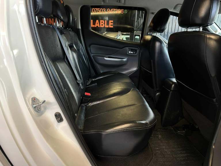 MITSUBISHI L200 2.4 DI-D DC Challenger White Auto Diesel 2020+NO VAT+1 OWNER!