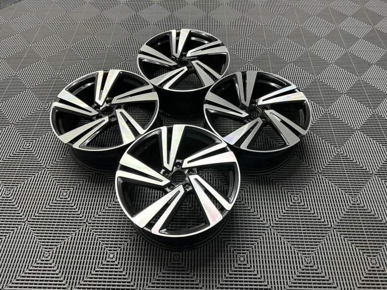19" Inch Vw Nevada Style Alloy Wheels Golf MK6 MK7 MK8 Audi A3 Q3 Caddy Passat Skoda Octavia 5x112