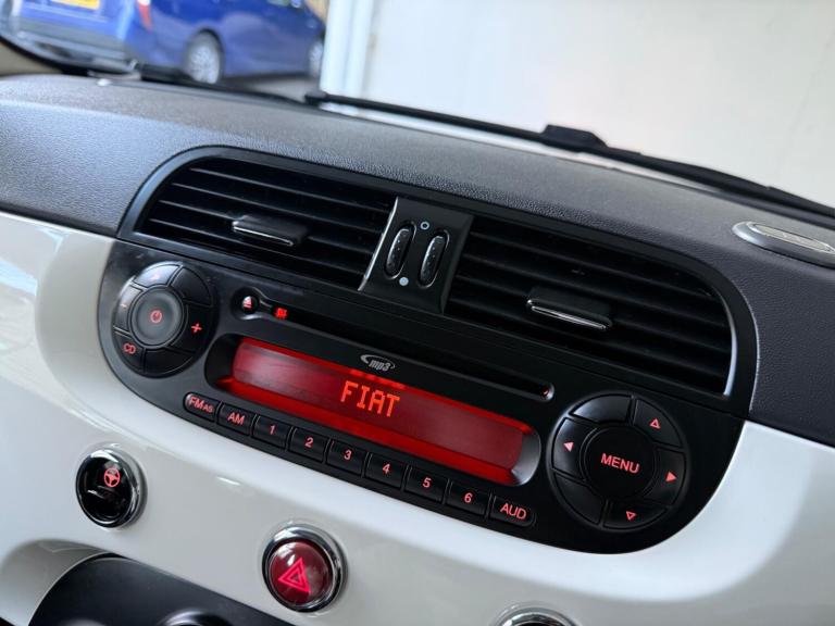 2015 Fiat 500 1.2 Lounge 3dr Dualogic [Start Stop] HATCHBACK PETROL Automatic