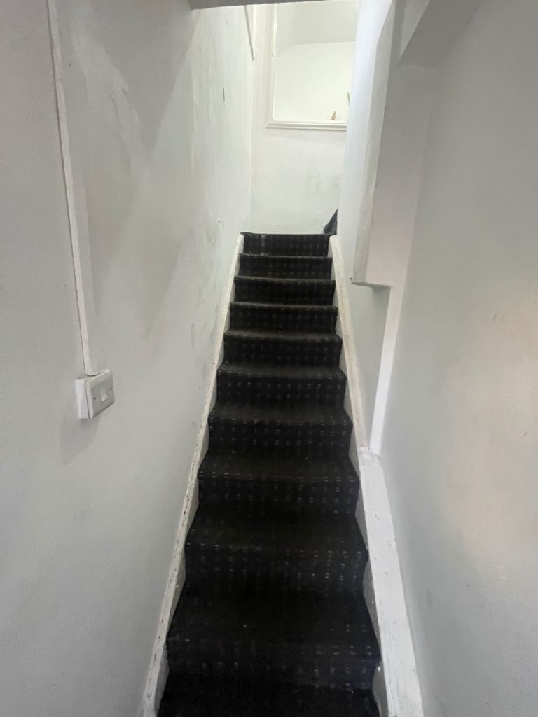 Two bedrooms flat 