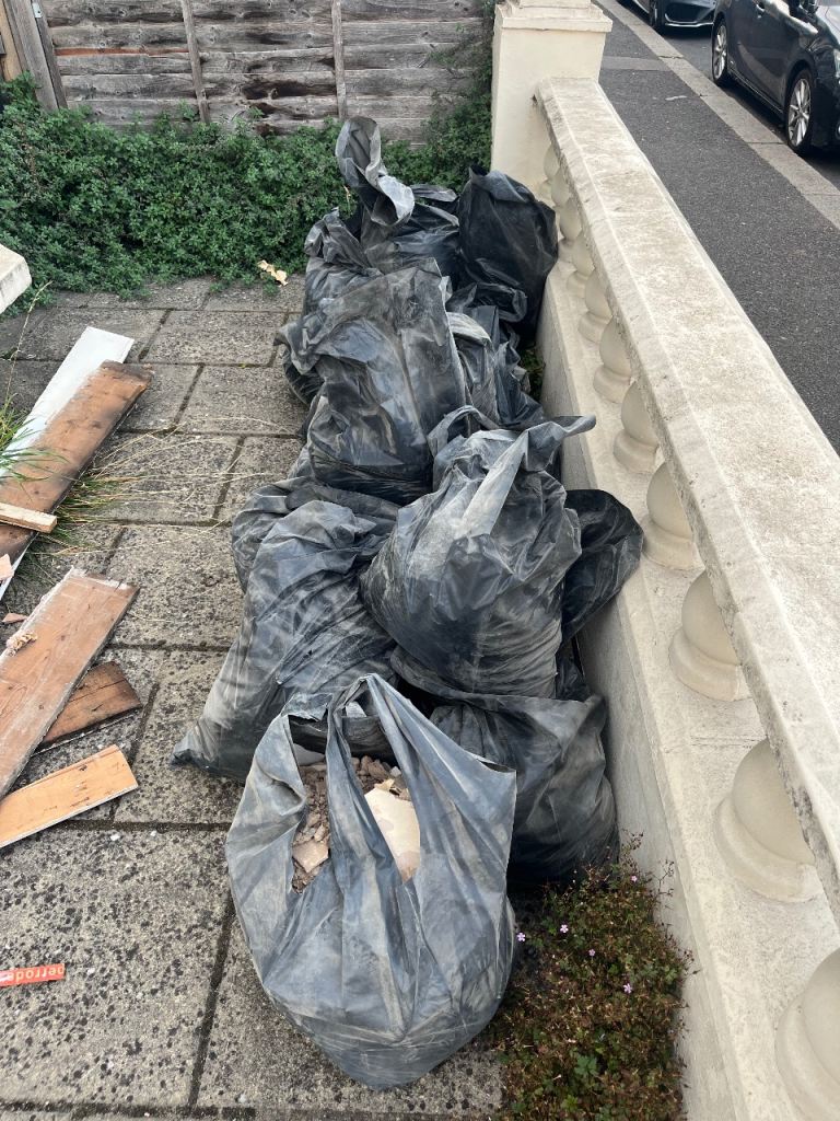 Free 12 bags plaster / backing coat rubble