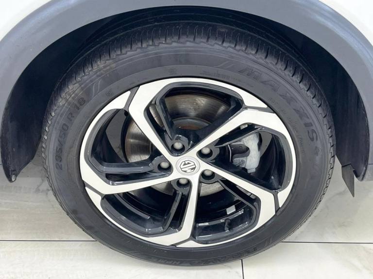 2024 MG MG HS 1.5 T-GDI 16.6kWh Trophy SUV 5dr Petrol Plug-in Hybrid Auto Euro 6 (s/s) (2 ESTATE ...